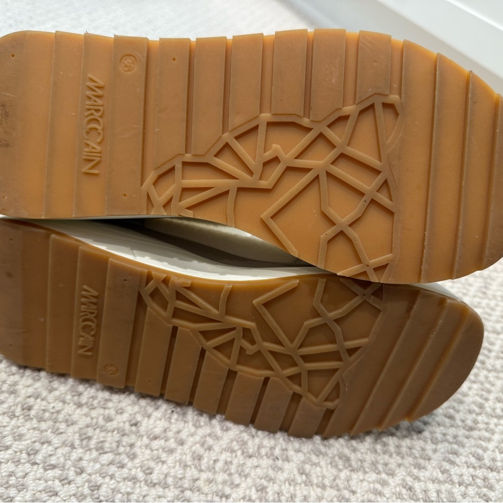 Marc Cain White Ankle Boots- sock boots - Picture 3 of 3